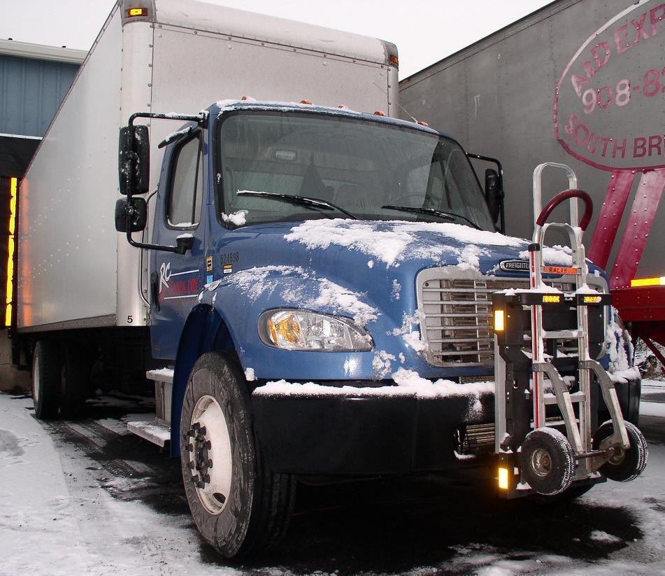 Penske Truck Freightliner M2 with Magliner hand truck